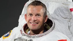 Commanding role for Andreas in space