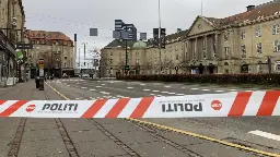 Aarhus banegård afspærret fra alle sider - folk bliver evakueret