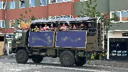 Følg karnevallet live: Vild fest med Suspekt i Aalborgs gader